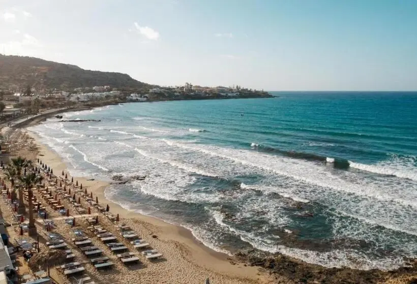 Nami Hotel & Suites
