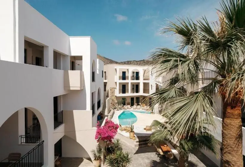 Nami Hotel & Suites