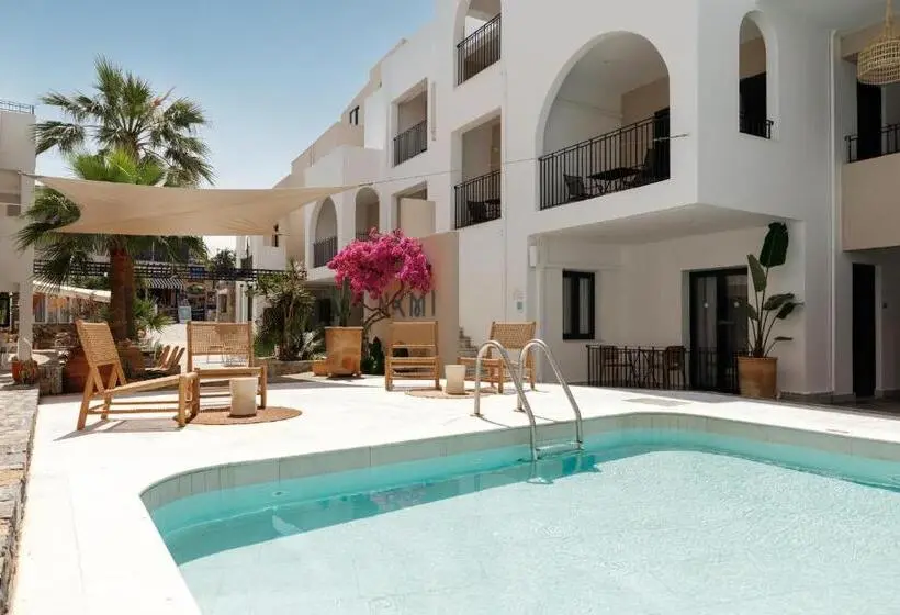 Nami Hotel & Suites