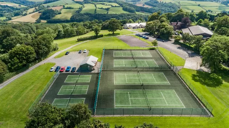 The Mole Resort Hotel Rooms