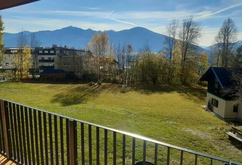 ユースホステル Haus Der Freundschaft   Gemeinnütziges Kinder  Und Jugendgästehaus