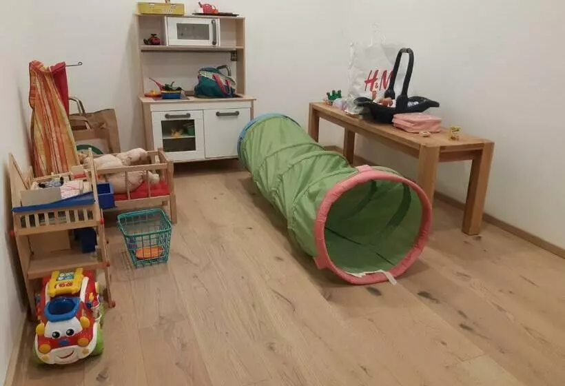 ユースホステル Haus Der Freundschaft   Gemeinnütziges Kinder  Und Jugendgästehaus