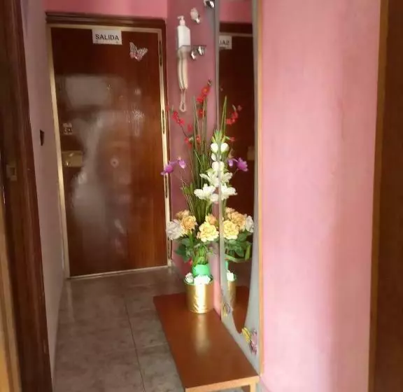 Aamiaismajoitus (B&B) La Torreta, Coslada Central, Aeropuerto