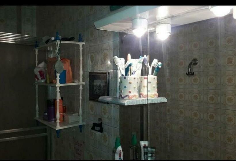 ベッドアンドブレックファースト La Torreta, Coslada Central, Aeropuerto