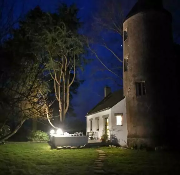 Aamiaismajoitus (B&B) Le Moulin De La Retardière