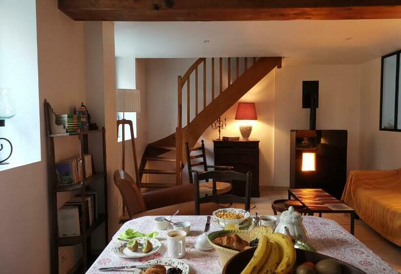 مبيت وإفطار Le Moulin De La Retardière