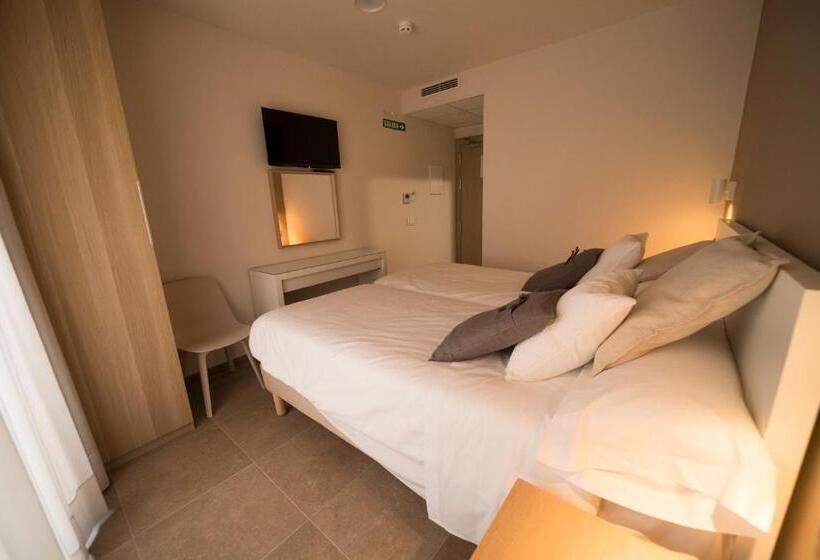 Пансион Hostal Martínez