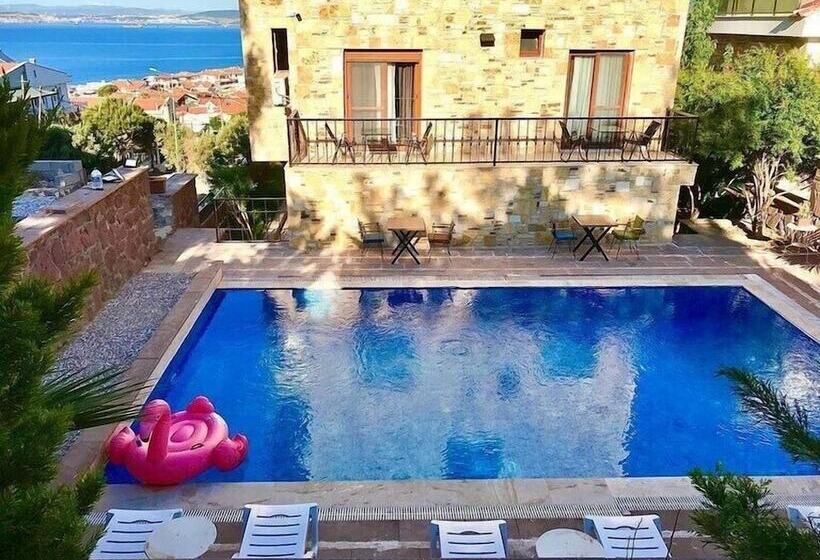 Yeni Foca Butik Otel