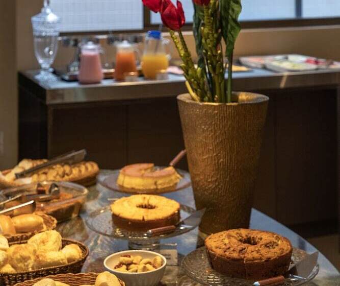 فندق Annamar Premium