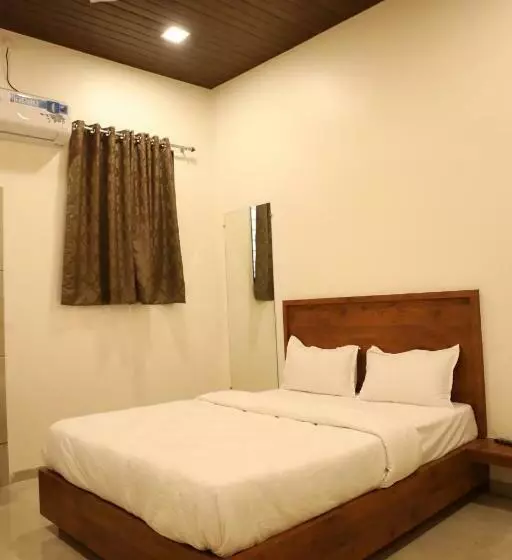 ホテル Mahalaxmi Executive