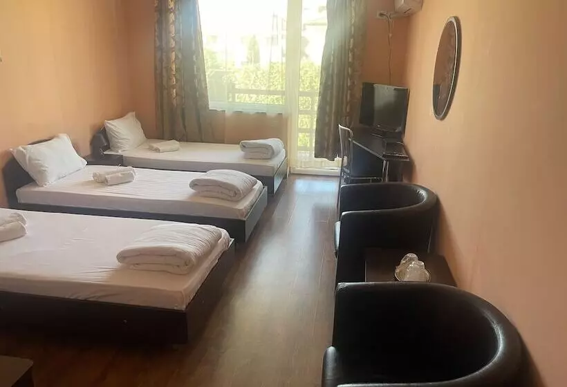 Hotelli Pension Ana Maria