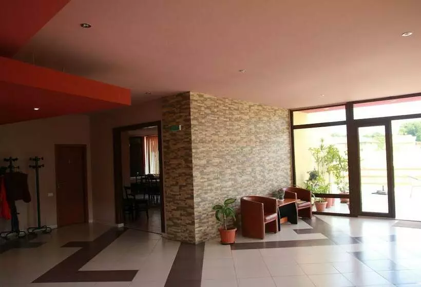 Hotelli Pension Ana Maria