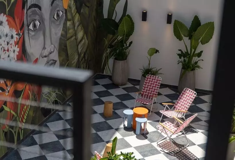 هتل Socialtel Salta   Formerly Selina Salta