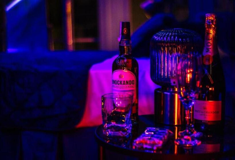 پانسیون Utopía Alicante Hotel Boutique Para Adultos