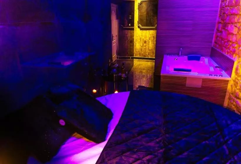 پانسیون Utopía Alicante   Hotel Boutique Para Adultos