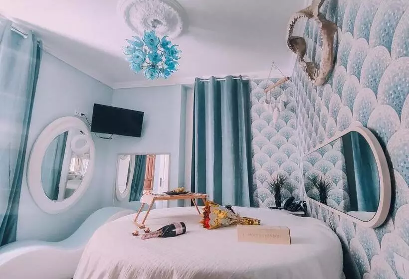پانسیون Utopía Alicante   Hotel Boutique Para Adultos