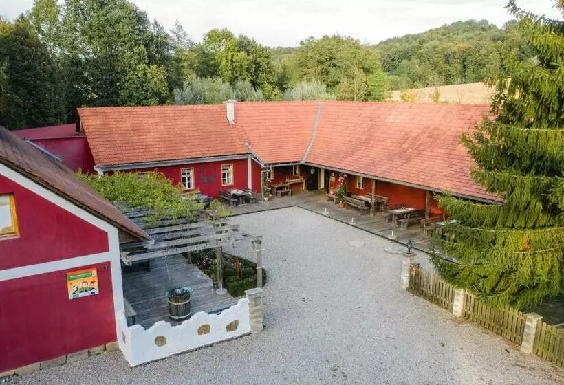 Aamiaismajoitus (B&B) Monschein Weingut Straden