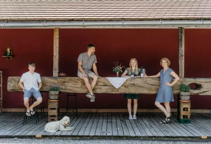 Aamiaismajoitus (B&B) Monschein Weingut Straden