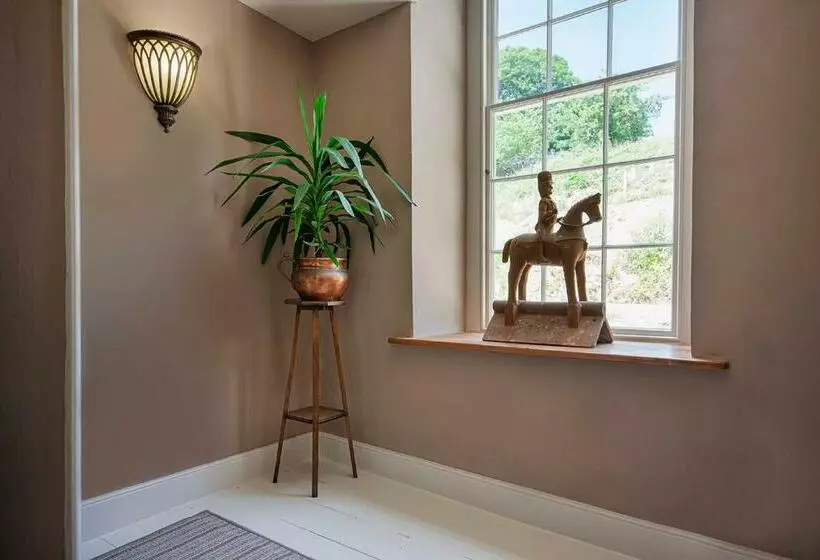 Cusgarne Manor Boutique B&b   Adults Only