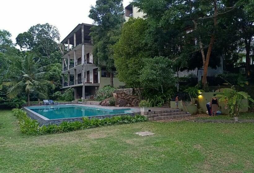 호텔 Hikka Secret Lake Resort