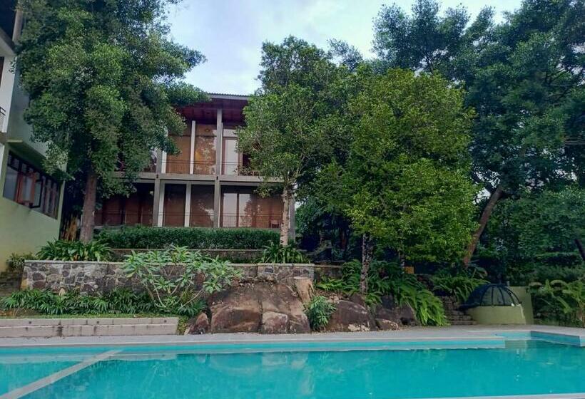 호텔 Hikka Secret Lake Resort