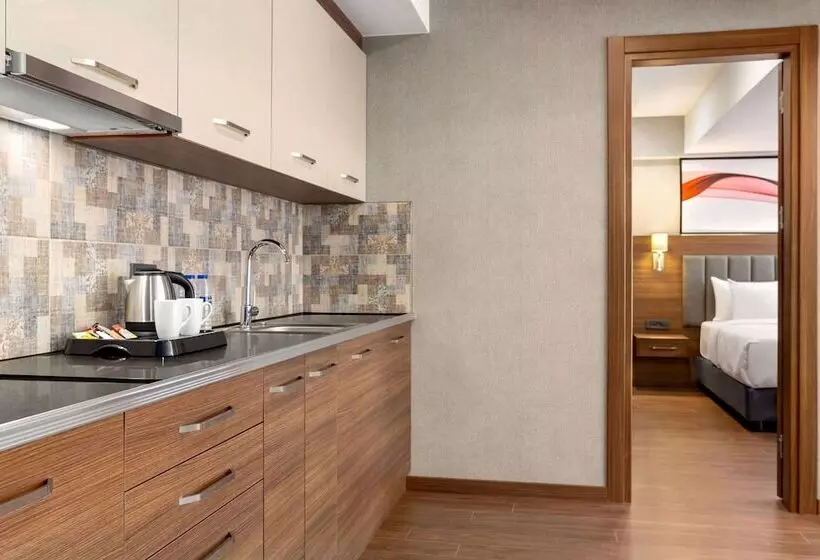 ホテル Ramada By Wyndham Adiyaman