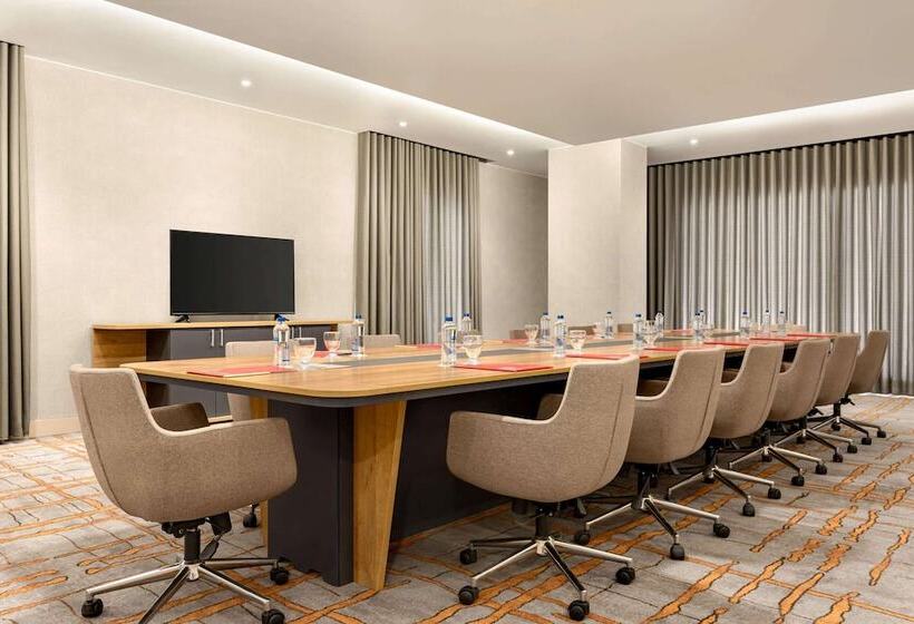 Отель Ramada By Wyndham Adiyaman