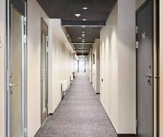 Sure Hotel Studio By Best Western Bromma