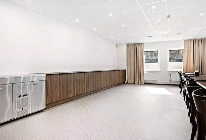 Sure Hotel Studio By Best Western Bromma