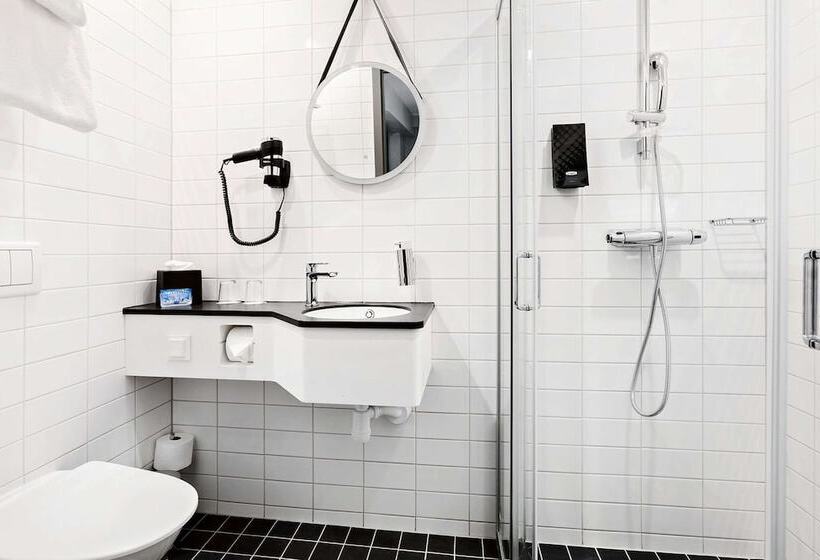 Sure Hotel Studio By Best Western Bromma