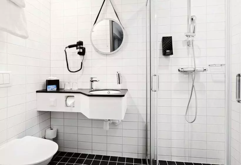 Sure Hotel Studio By Best Western Bromma