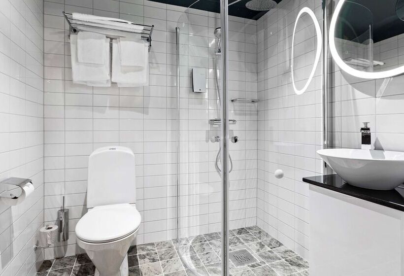 Sure Hotel Studio By Best Western Bromma