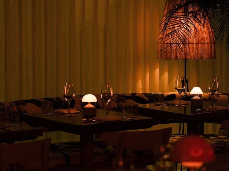 호텔 The Standard, Ibiza