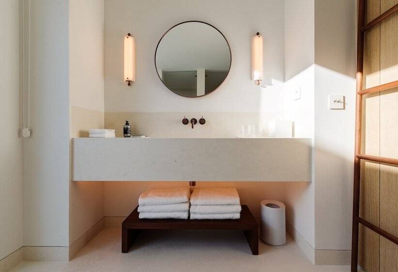 호텔 The Standard, Ibiza