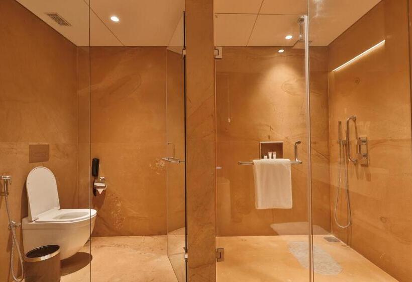 בית מלון כפרי Time Square Resort & Spa Bhuj