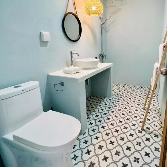 پانسیون Fairytale Inn