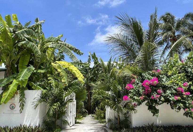 پانسیون Fairytale Inn