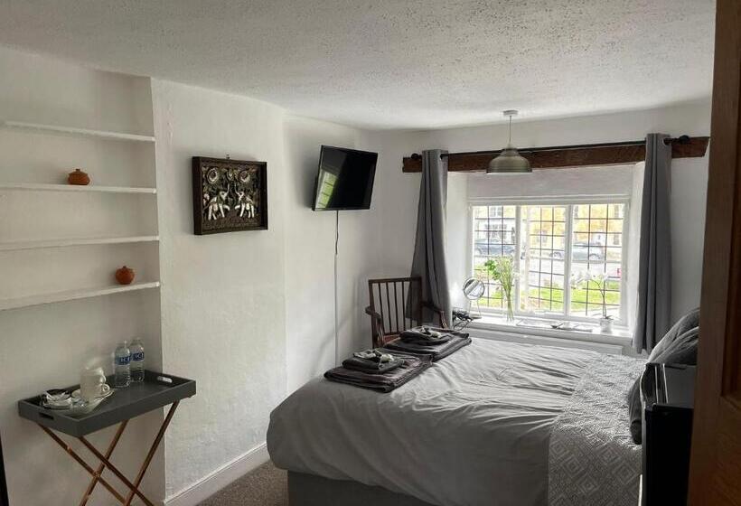 پانسیون Siam Cottage Guesthouse Over 300 Years Old With Thai Restaurant