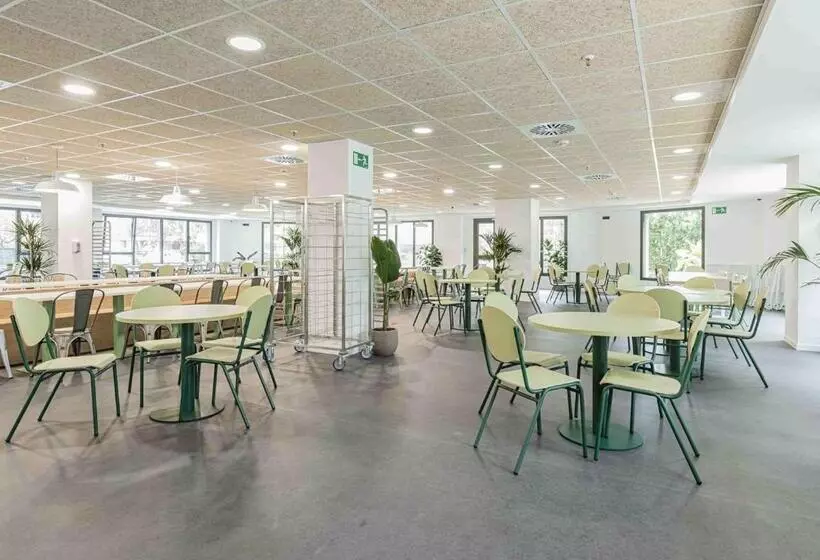 Retkeilymaja Micampus Santander Student Residence