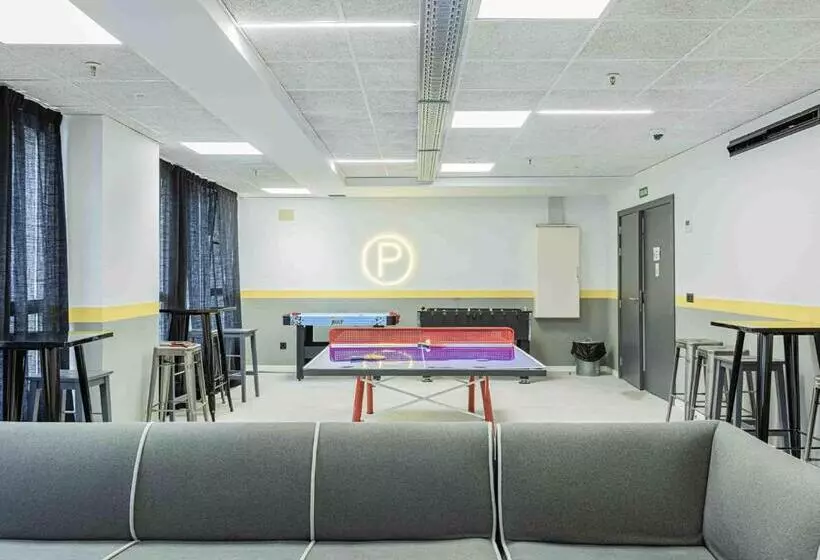 Retkeilymaja Micampus Santander Student Residence