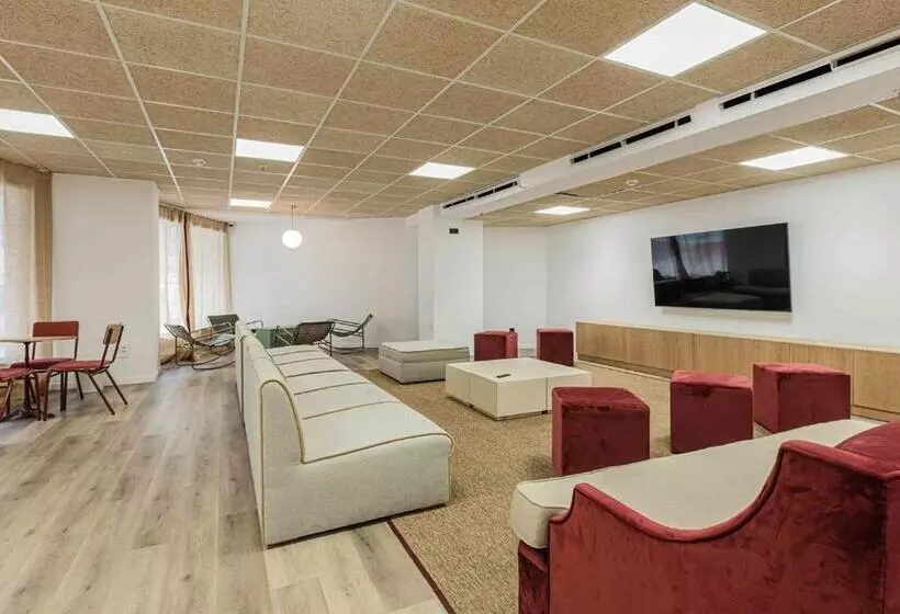 Retkeilymaja Micampus Santander Student Residence