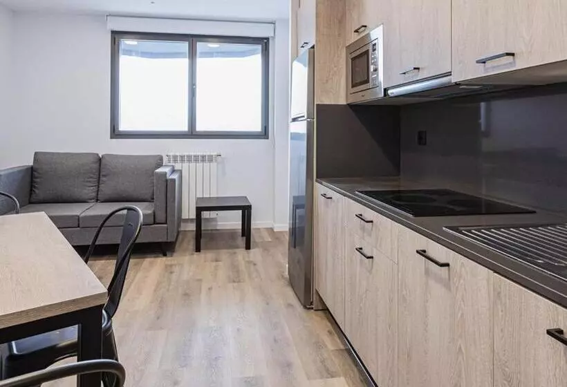 Retkeilymaja Micampus Santander Student Residence