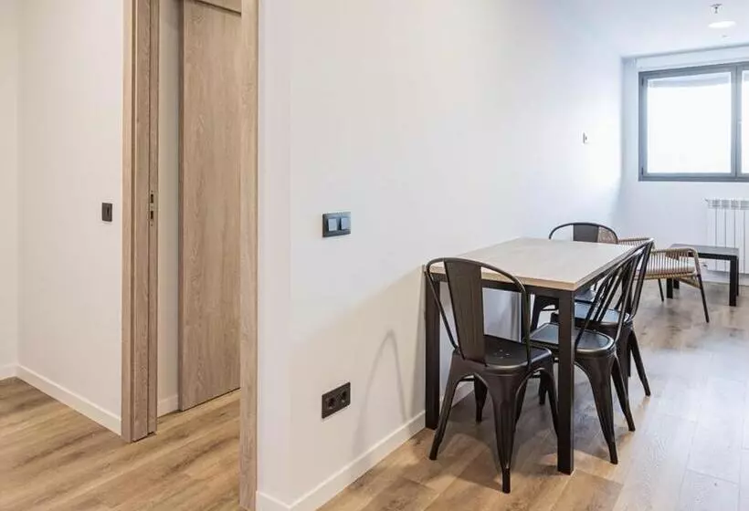 Retkeilymaja Micampus Santander Student Residence