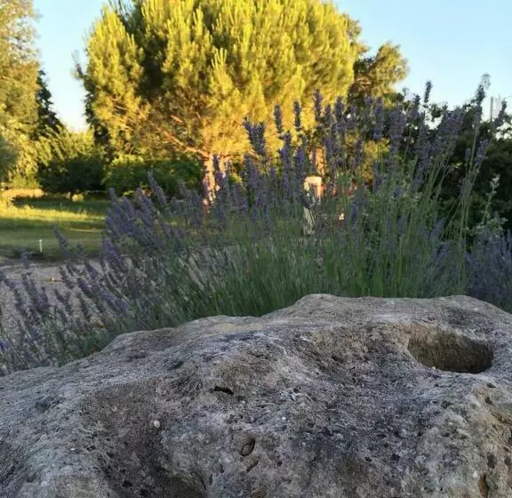 تختخواب و صبحانه Maison Aubergerac