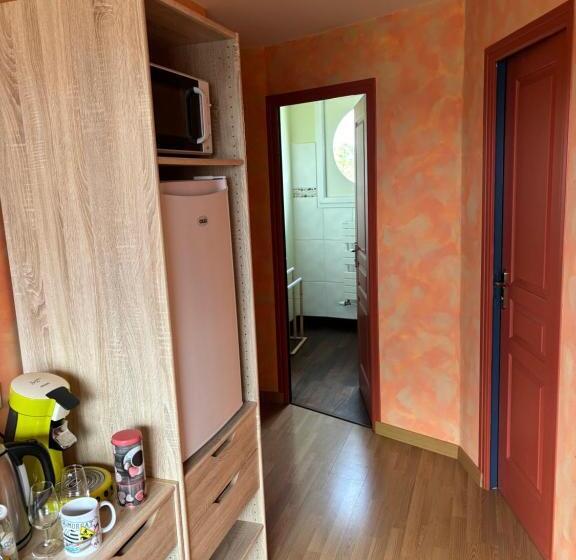 تختخواب و صبحانه Nid De Pie