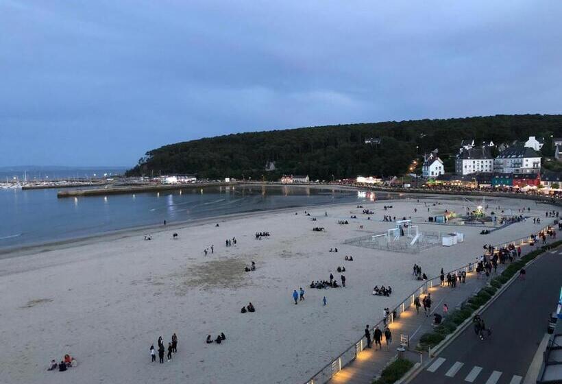 تختخواب و صبحانه Nid De Pie