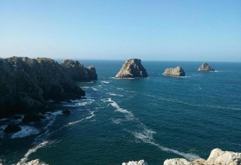 تختخواب و صبحانه Nid De Pie