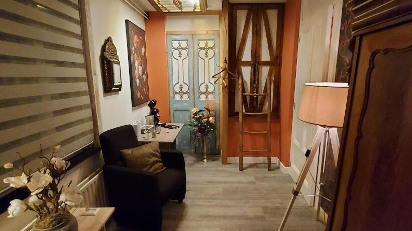 住宿加早餐  Sweetlake