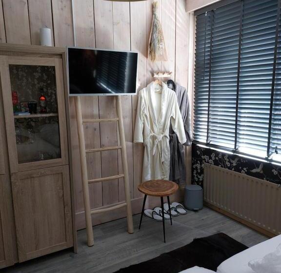 住宿加早餐  Sweetlake