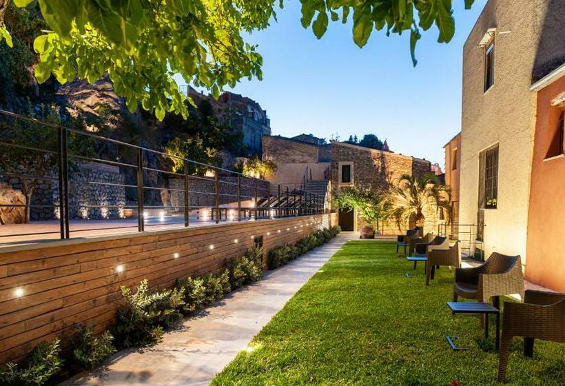 בית מלון כפרי Gratteri Resort